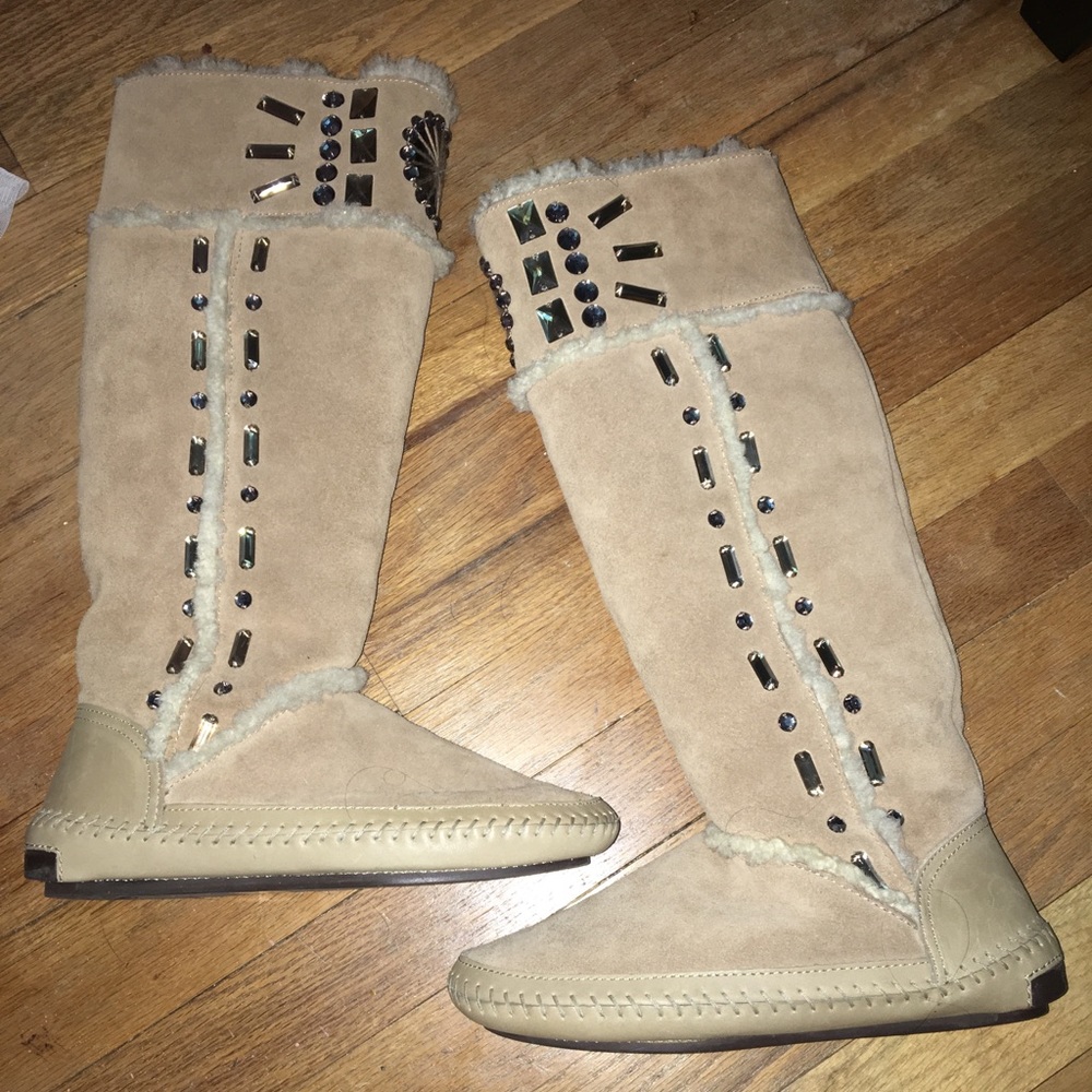 NWOT Tory Burch Sheepskin Winter Boots